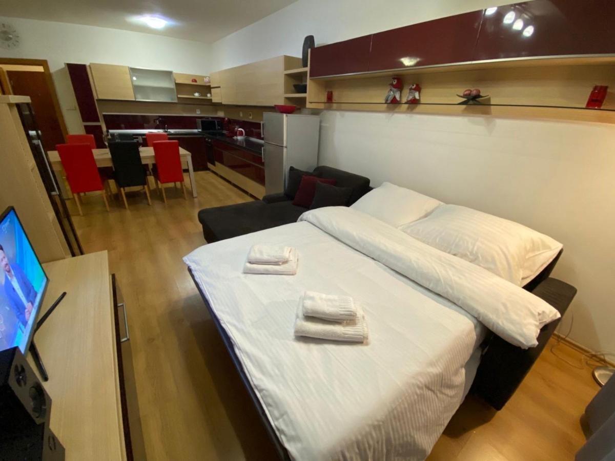 Ferienwohnung Apartman Velka Lomnica B8 Exterior foto